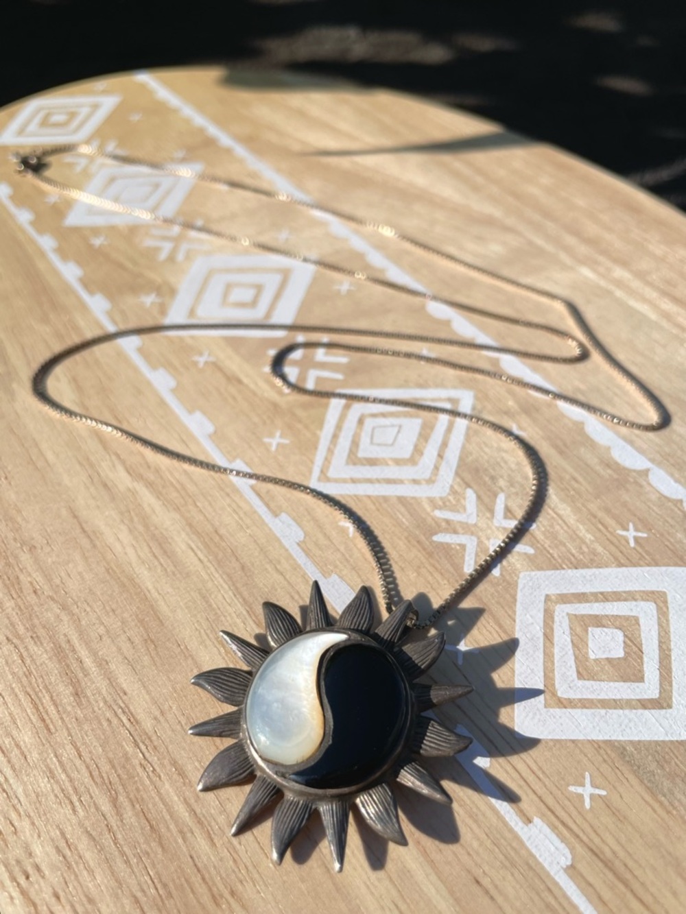 Sunburst Sterling Silver Yin Yang Pendant Necklace with Black and White Stone - Picture 2 of 6